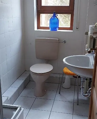 Helles Grosses Mit Eigenem Bad Кассель